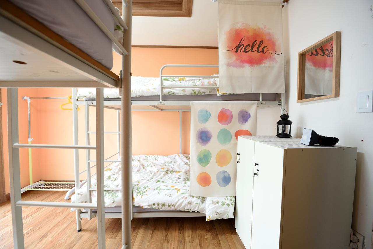 The One Hostel Hongdae In Seoul - Foreigner Only Bagian luar foto