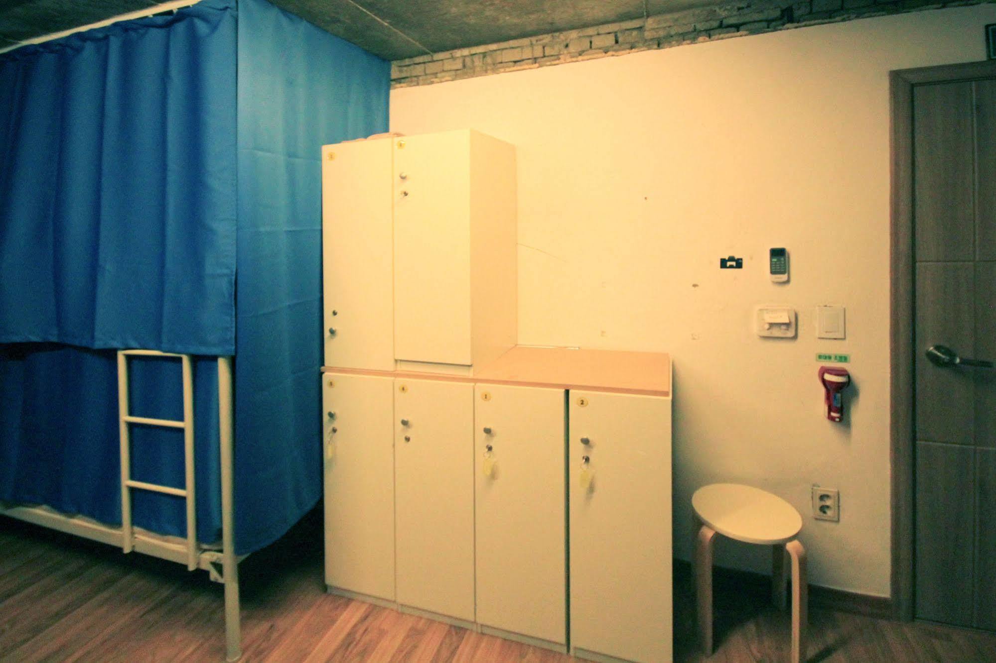 The One Hostel Hongdae In Seoul - Foreigner Only Bagian luar foto